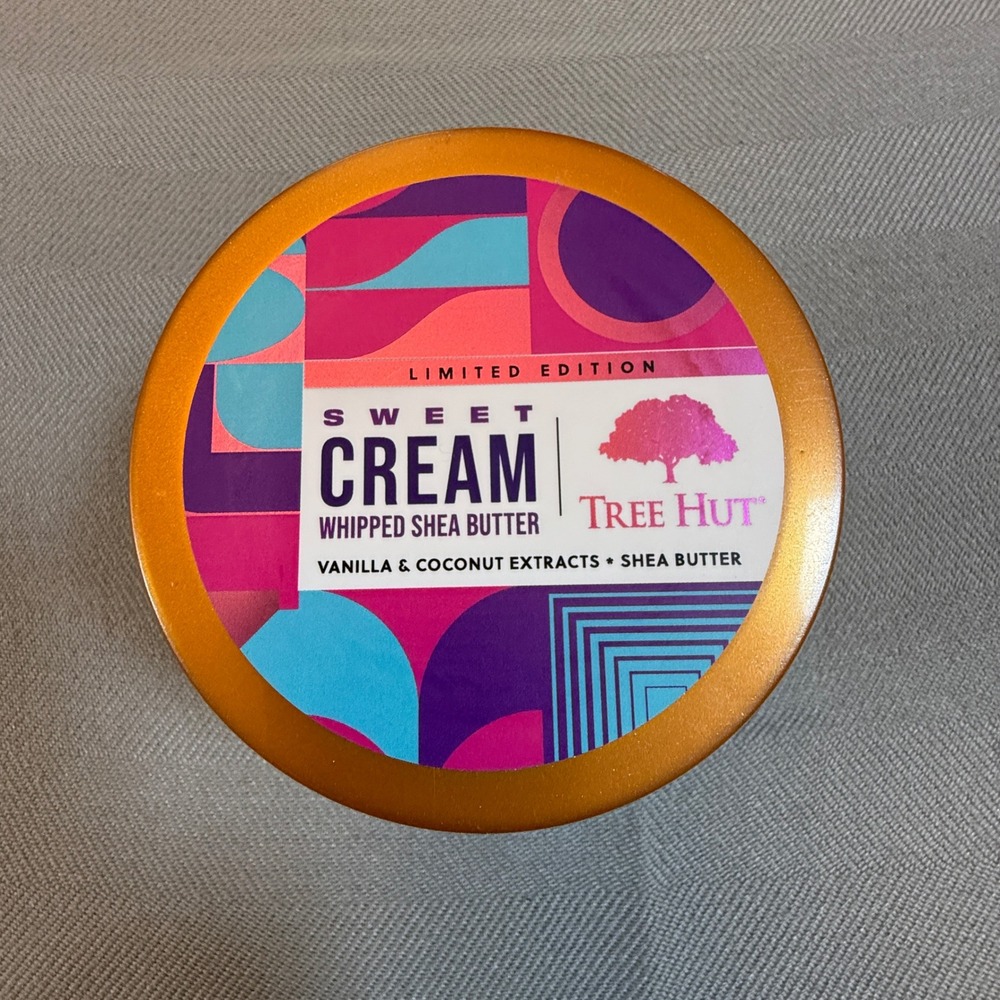 Tree Hut Sweet Cream Whipped Shea Butter Limited Edition 8.4oz Vanilla Coconut